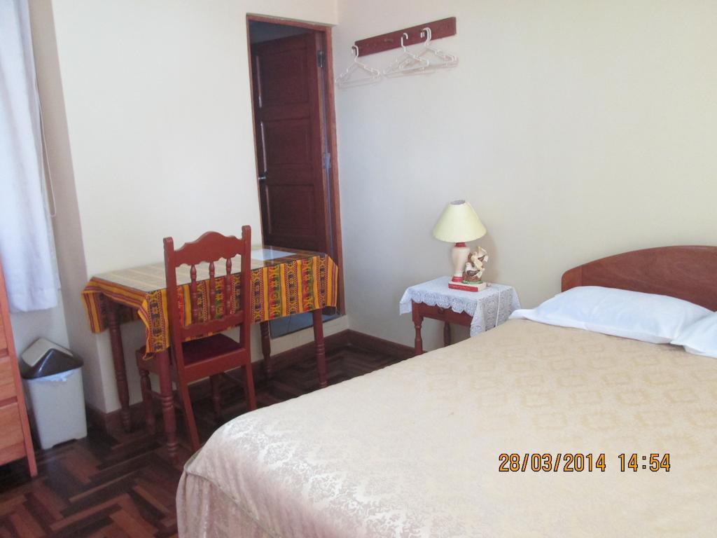 Hostal Santa Rosa Cusco Oda fotoğraf
