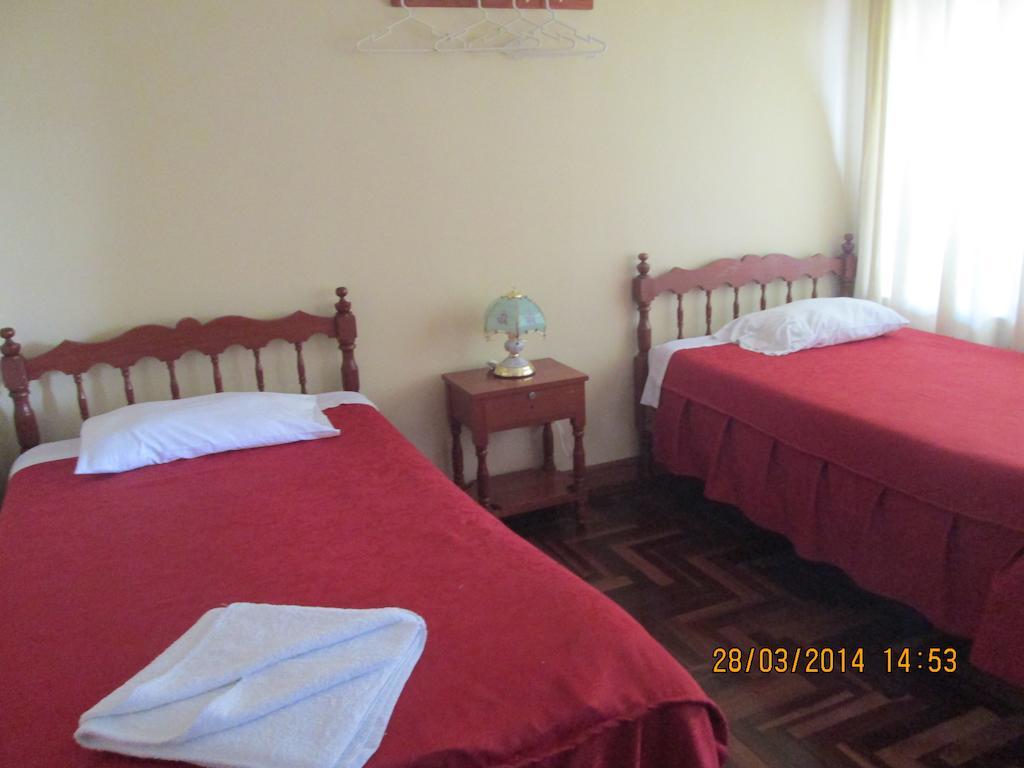 Hostal Santa Rosa Cusco Oda fotoğraf