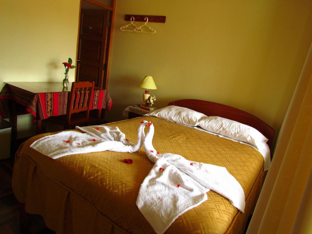 Hostal Santa Rosa Cusco Oda fotoğraf